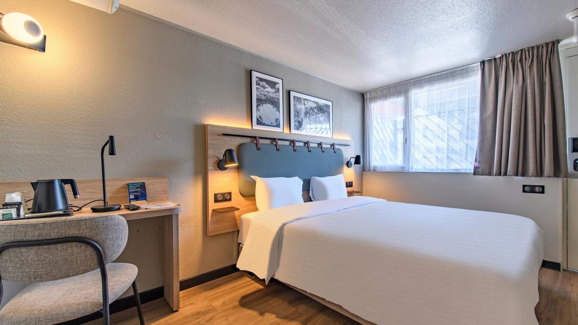Готель Campanile Prime - Nimes Centre Екстер'єр фото
